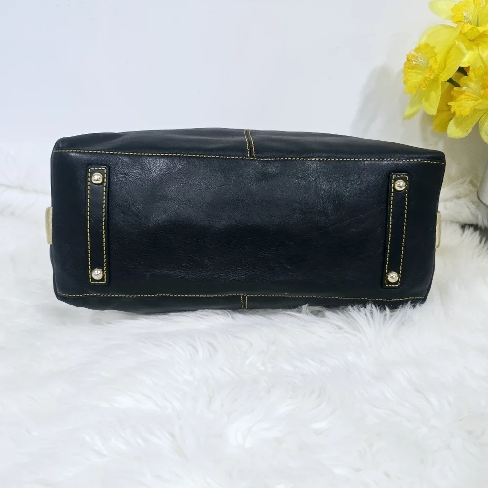Dooney & Bourke Juliette Hobo Black leather bag